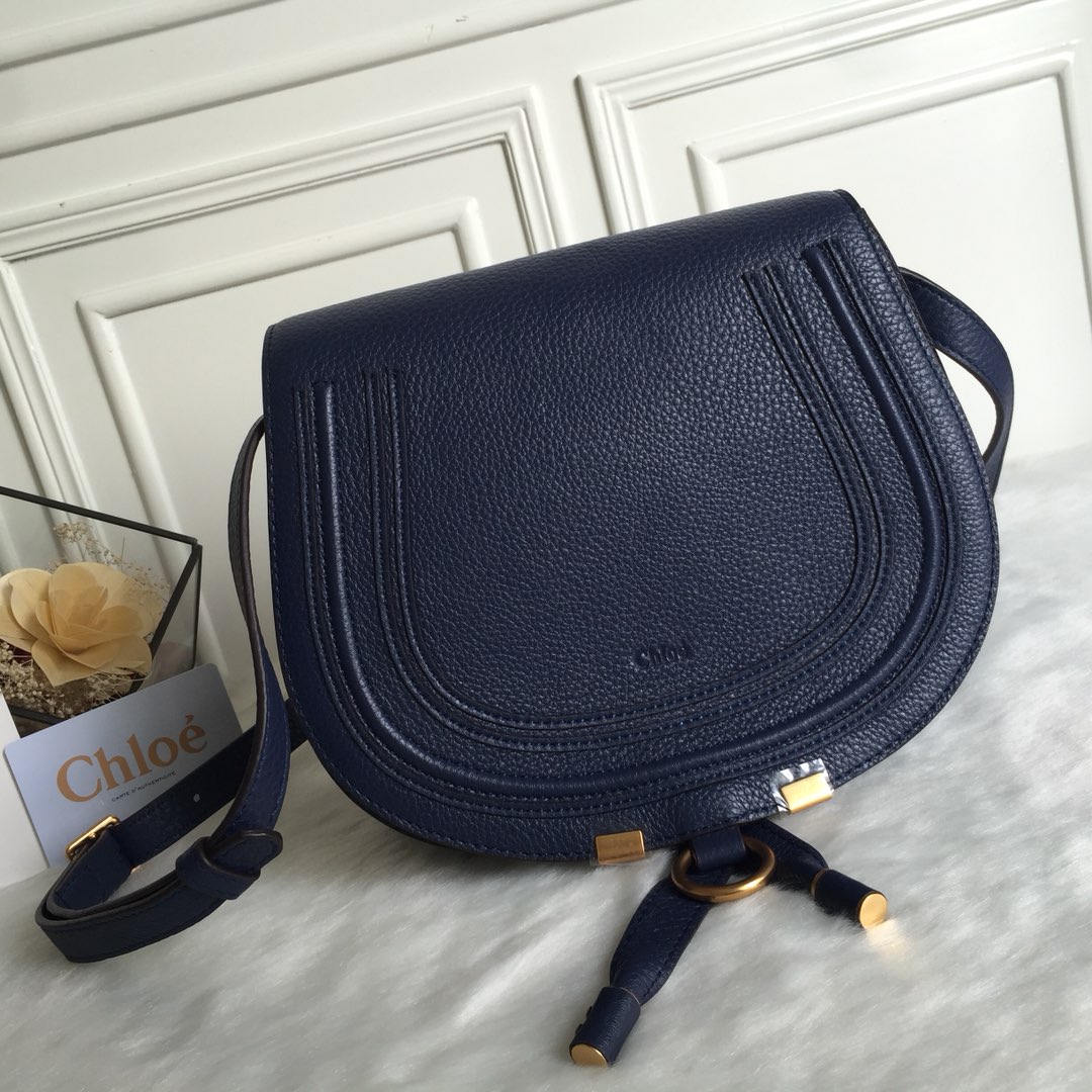 Chloe Marcie Saddle Shoulder Bag In Navy Grained Leather